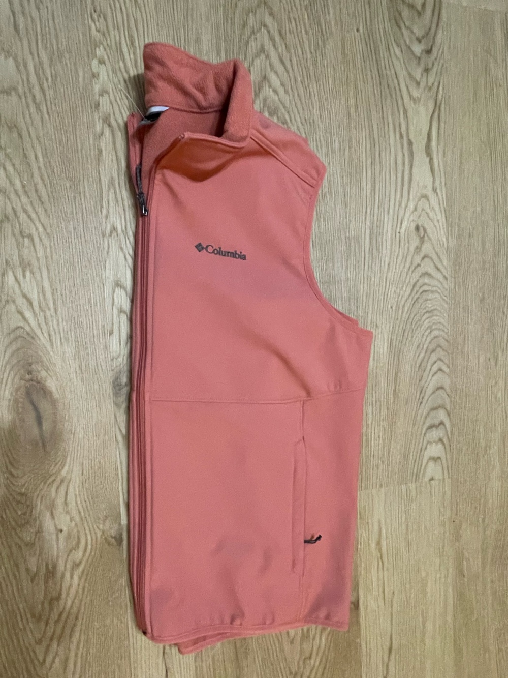 Columbia Women’s pink Softshell Vest
